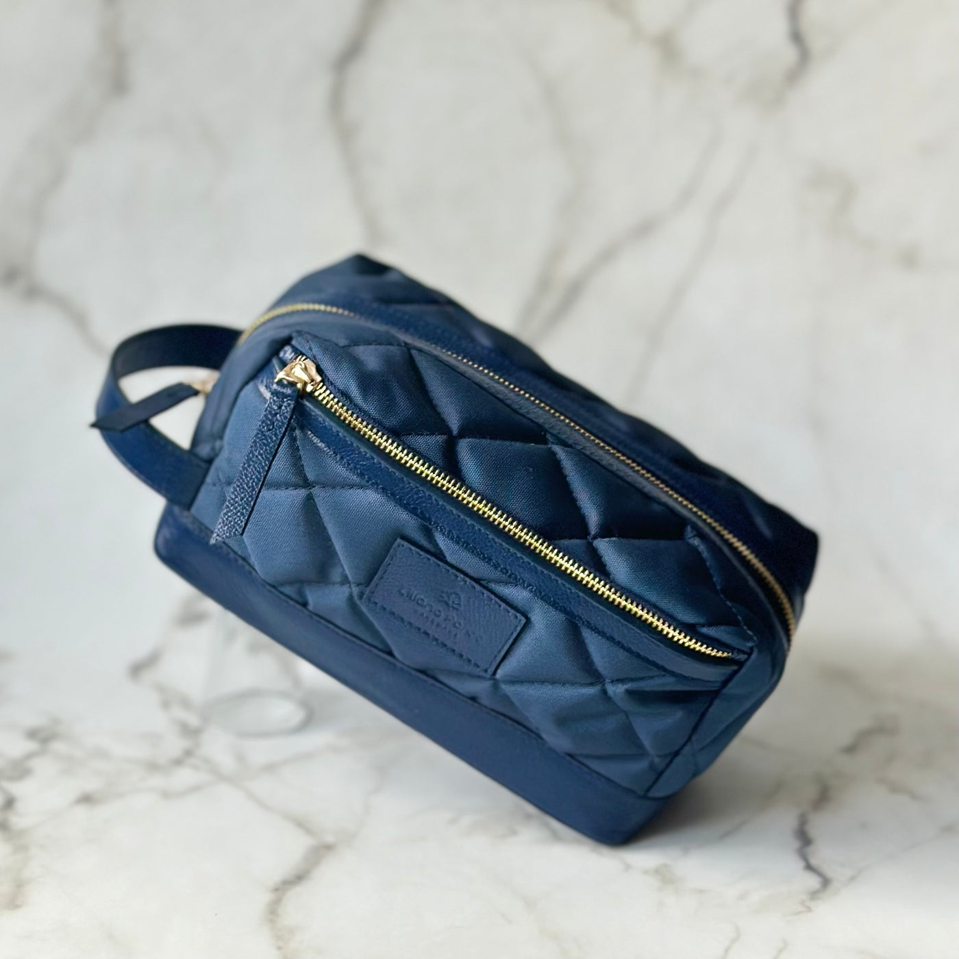 Chic Travel/Essential Bag