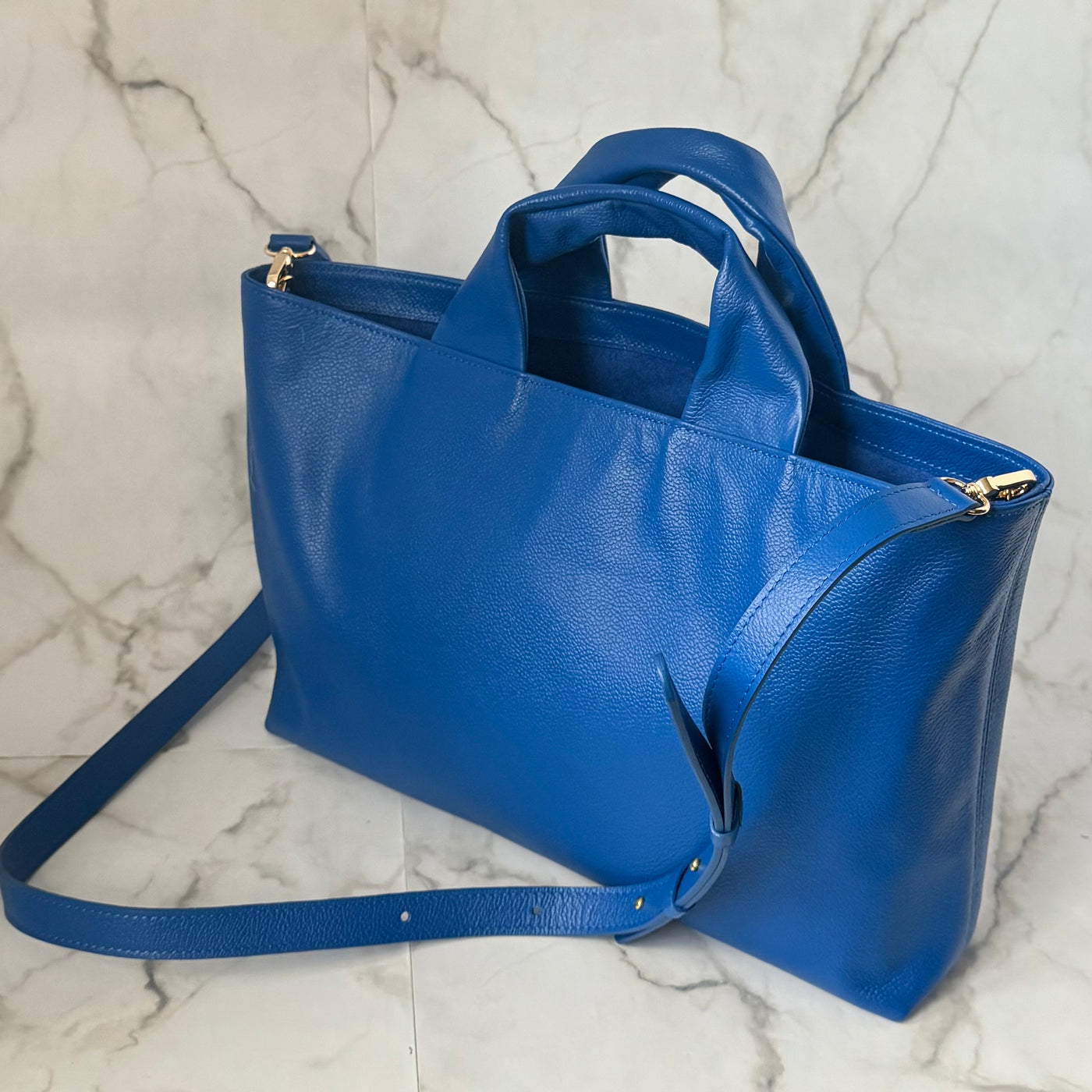 Mairi Medium Blue Tote