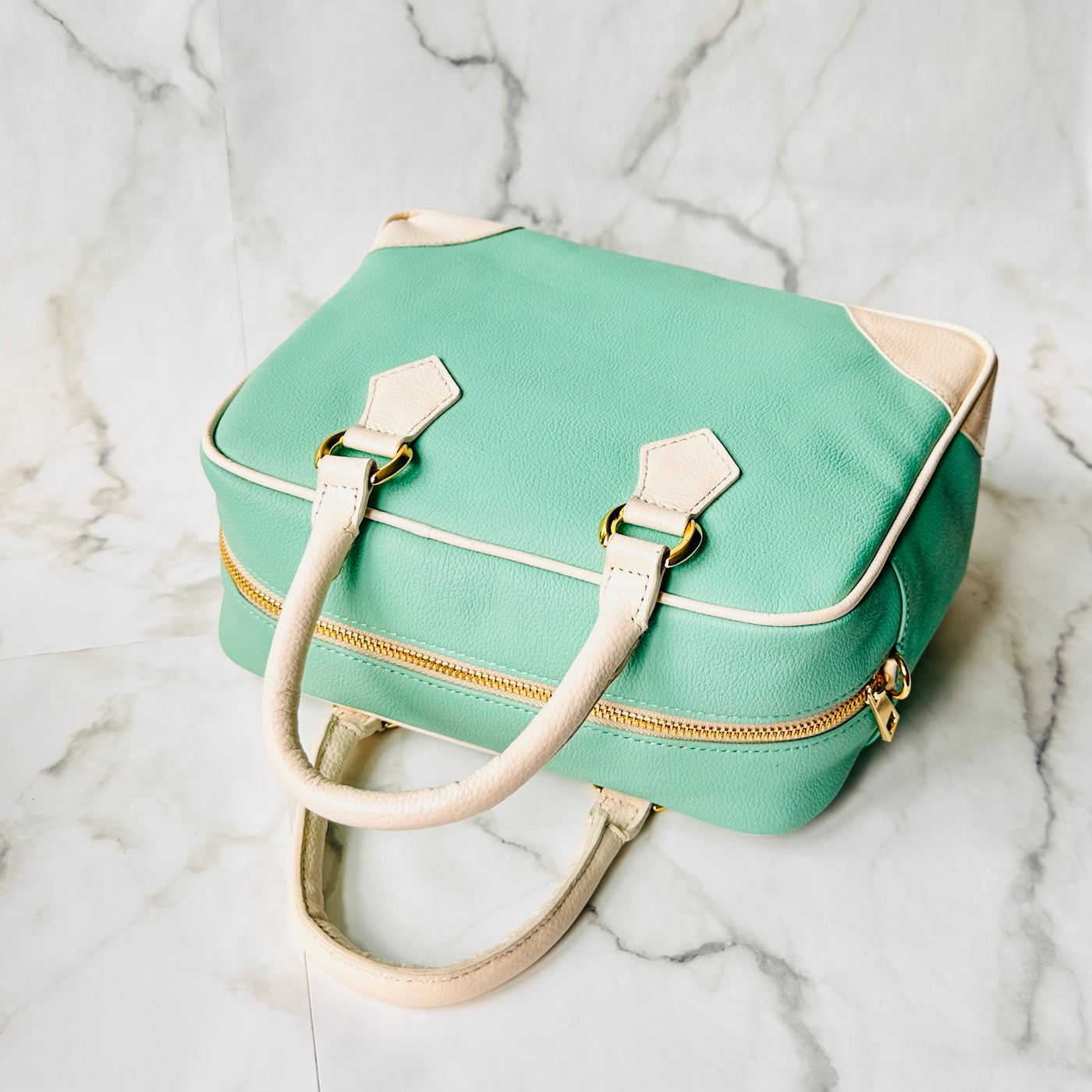 Turquoise /Cream Bowling Bag