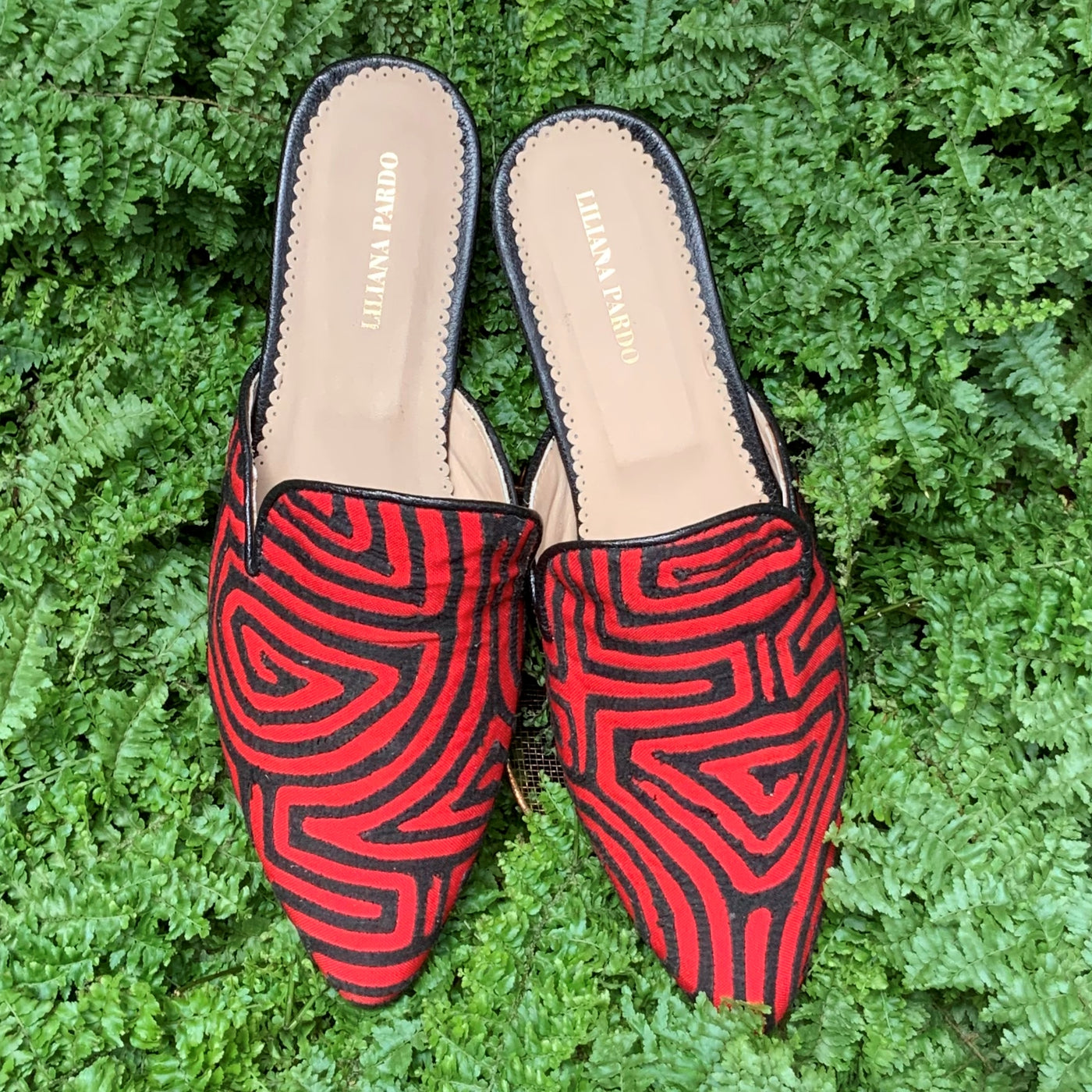 Mola Mules Black & Red Size 39 Flat