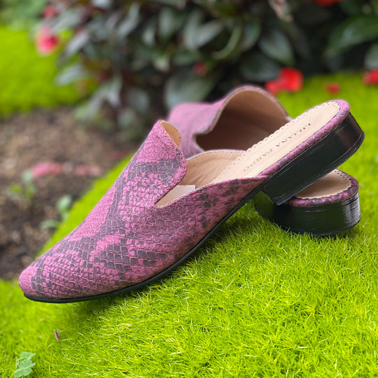 Pink Snakeskin Flat Mules – Liliana Pardo